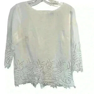 THREE DOTS COTTON POPOVER WITH EYELET HEM & ROUND NECK LINE 3/4 SLEEVE  Sz S